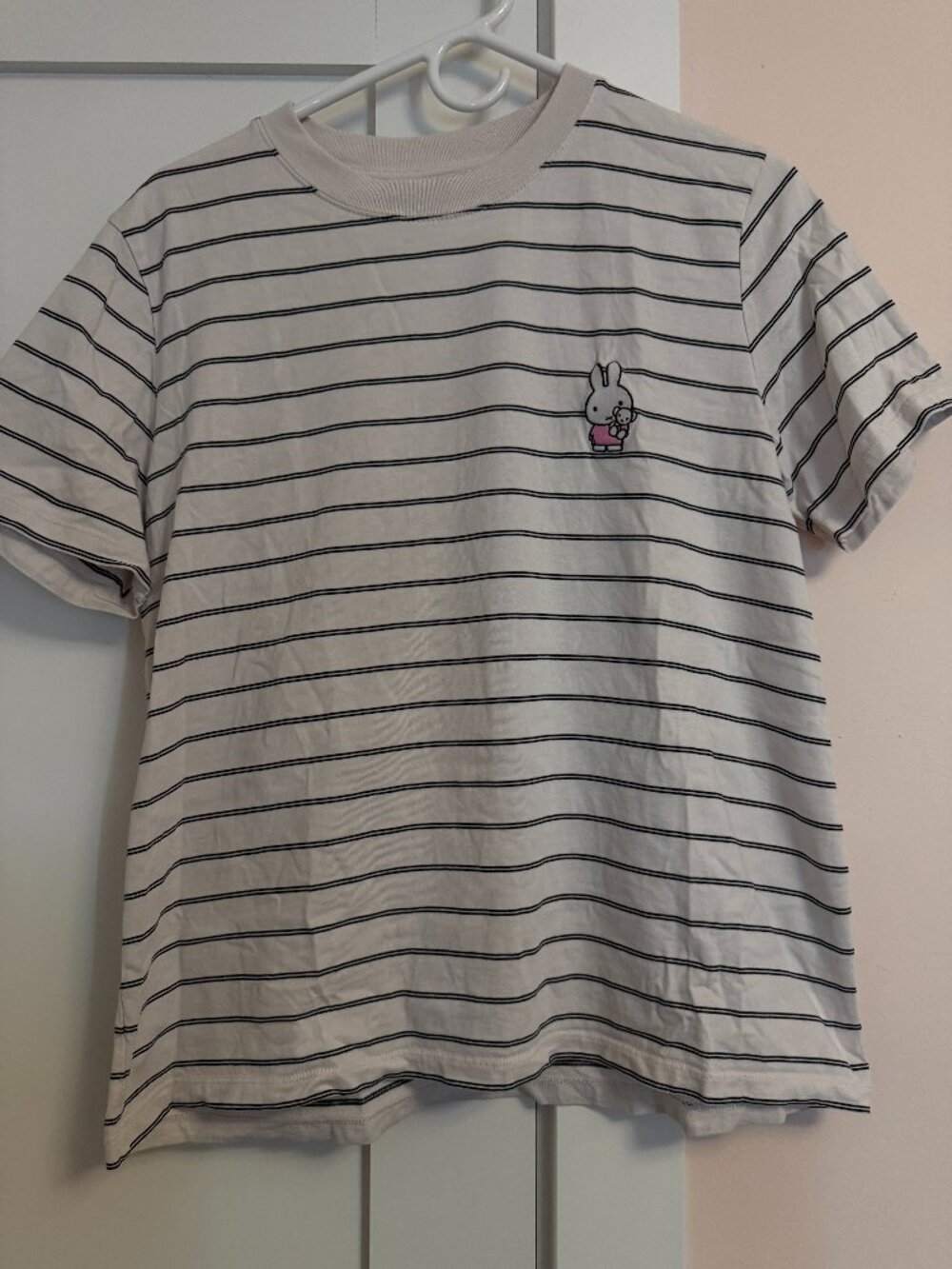 Uniqlo Crew Neck Short Sleeve Tee Miffy L Beige Black Striped 100% Cotton